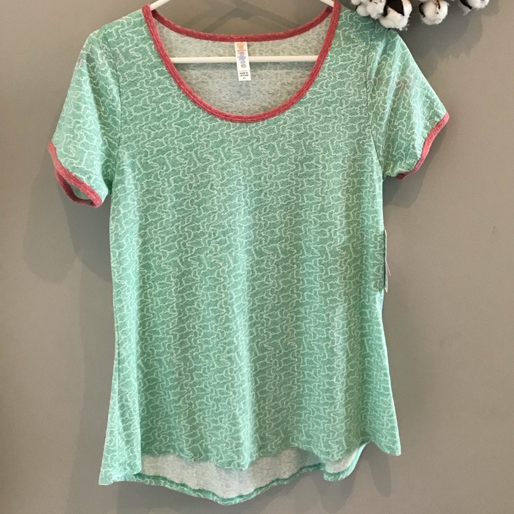 LuLaRoe Classic T women’s size XS new with tags